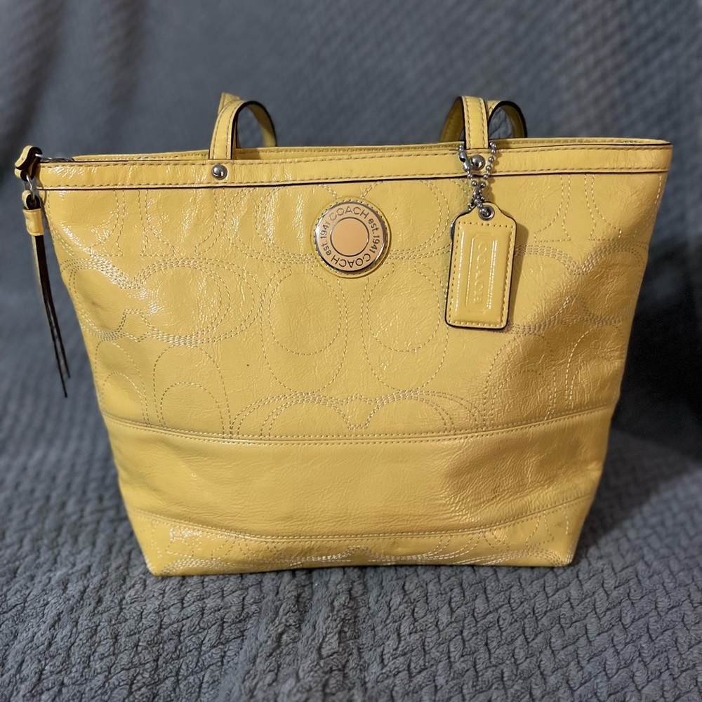 Coach Yellow Patent Leather Tote Bag Shopper Purse A1293-F19198